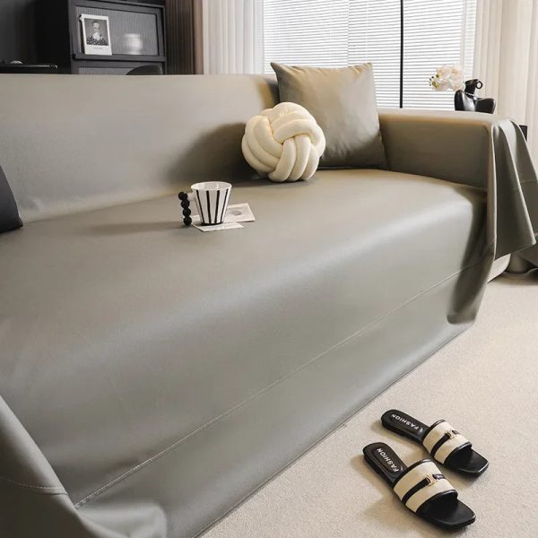 jeté de canapé en simili cuir gris clair